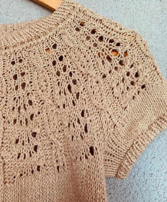 Футболка из YarnArt Elegance