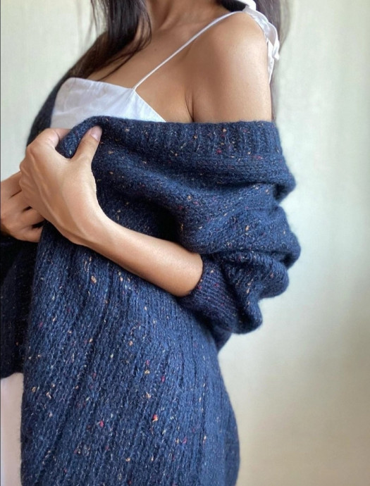 Интересный кардиган спицами