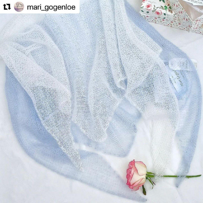 Ажурная шаль спицами