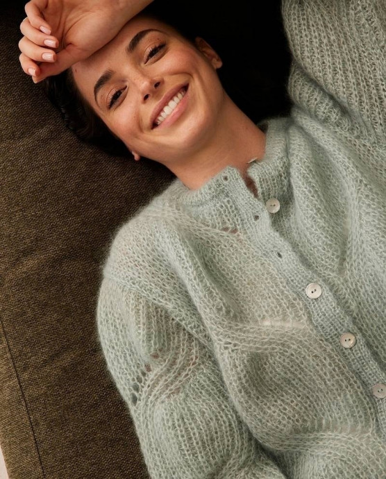 Кардиган спицами