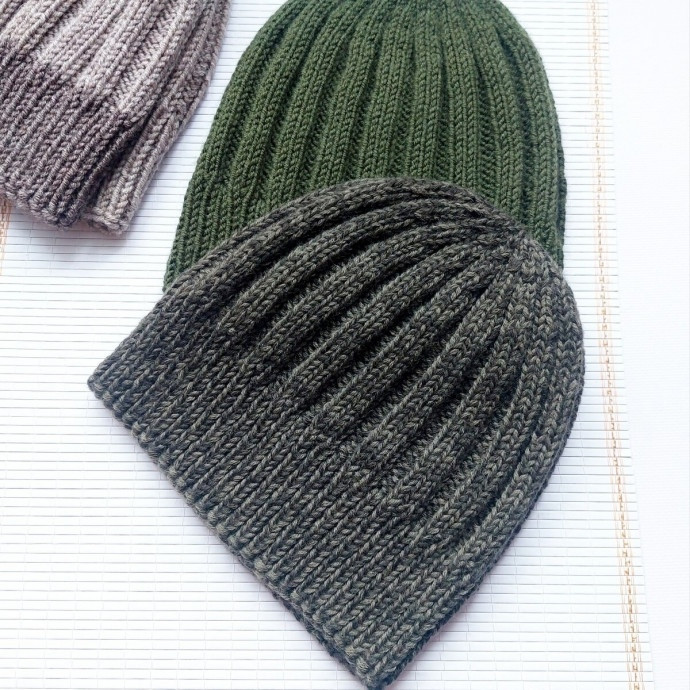 Шапка с круглой макушкой