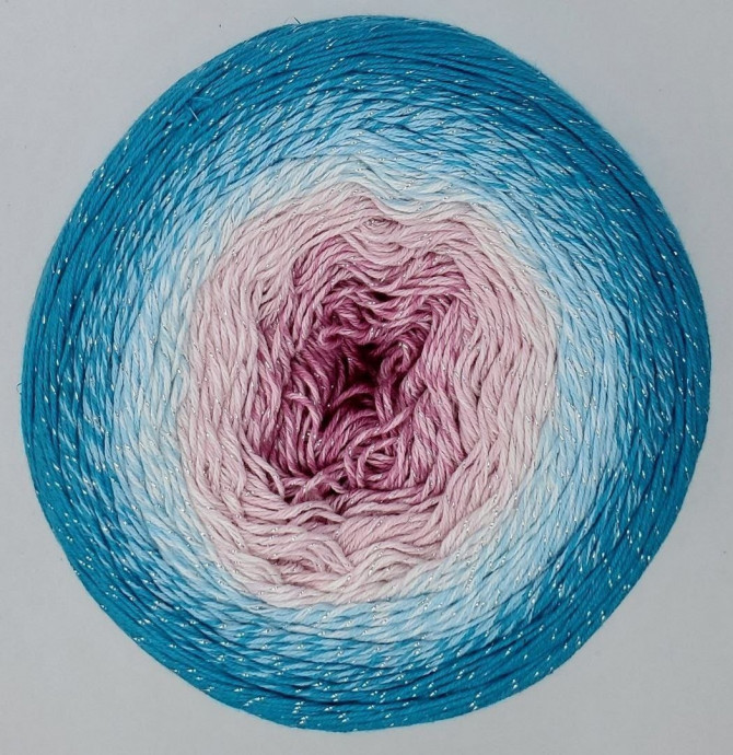 Бактус из YarnArt Flowers в технике поворотных рядов