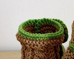 Пинетки-сапожки спицами Лидии Маурер