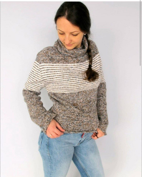 Свитер без единого шва