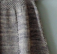 Платье для девочки, вяжем спицами