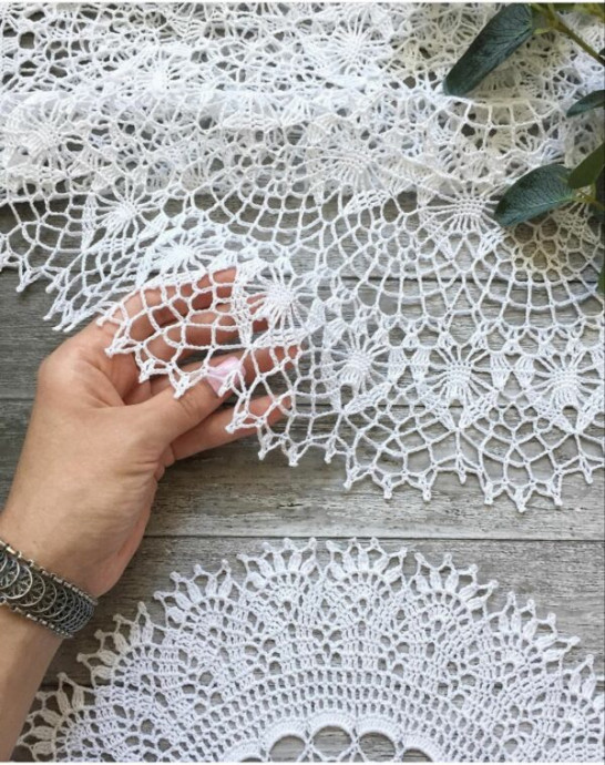 Красивая круглая салфетка крючком &mdash; уют в каждой петле