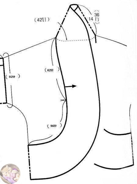 Голубой женский жакет, связанный спицами — нежность и стиль в одном образе