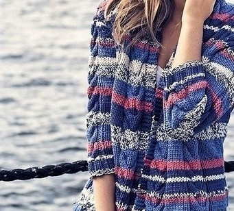 Полосатый кардиган с рельефным узором