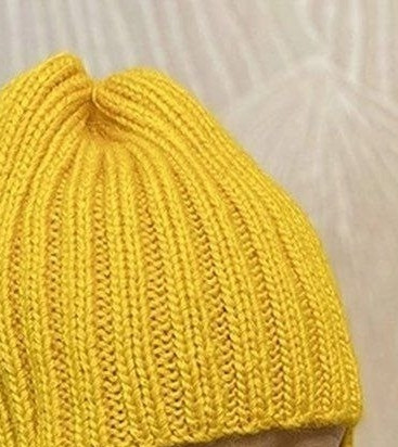 Желтая балаклава, вяжем спицами