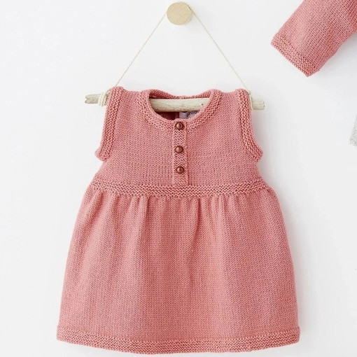 Платье для девочки спицами