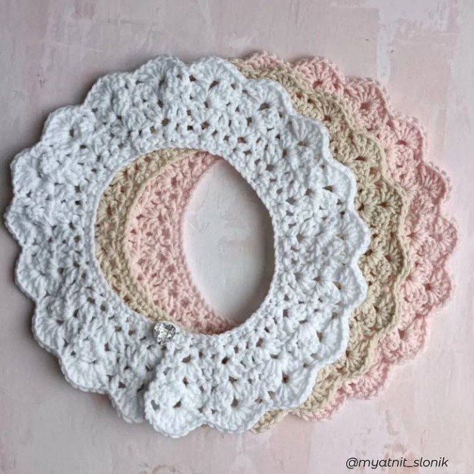 Воротничок, связанный крючком — акцент, который меняет образ