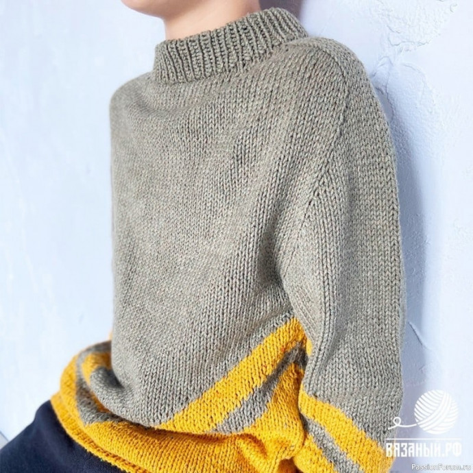 Реглан-погон спицами