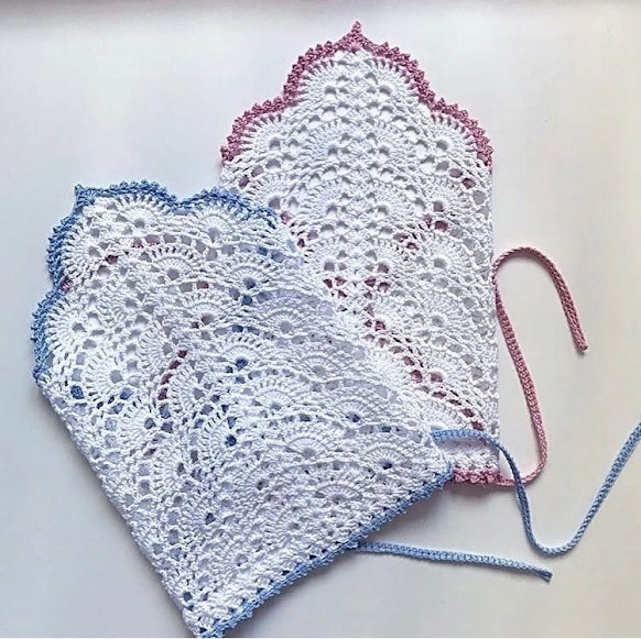 Вязаная крючком косынка: уютный акцент в твоём образе