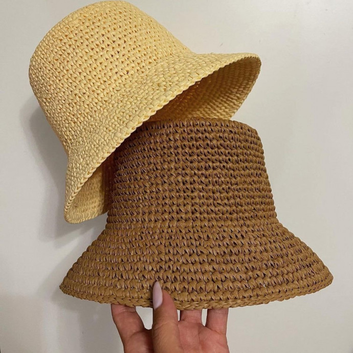 Описание панамы из рафии