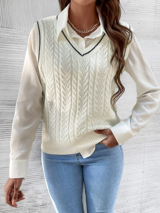 Две красивые и стильные безрукавки спицами