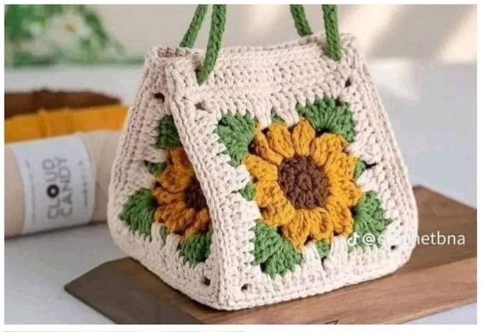 Сумка из мотивов с подсолнухами &mdash; маленькое солнце в ваших руках