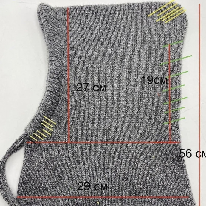 Серый капор спицами, вяжем из кашемира