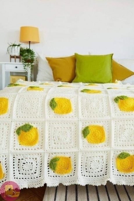 ​Плед из мотивов, связанный крючком &mdash; уют с характером