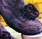 Вязаные тапочки с цветочками