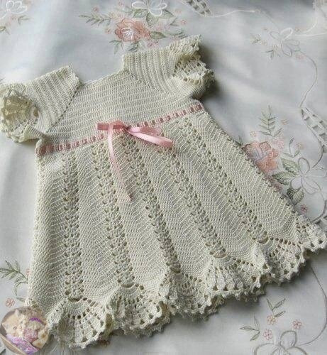 &Pi;лaтьe для крeщeния молочного цвeтa крючком