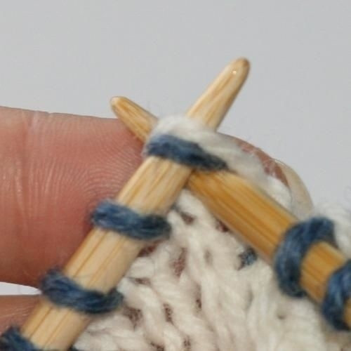 Смена цвета нити при круговом вязании