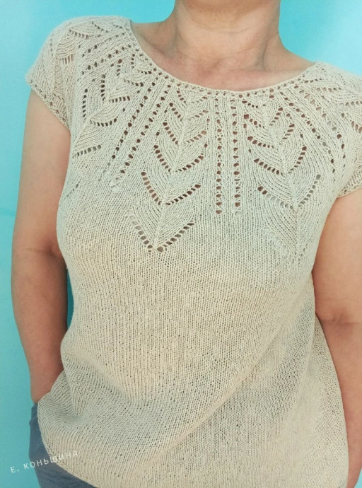 Летний топ на круглой кокетке
