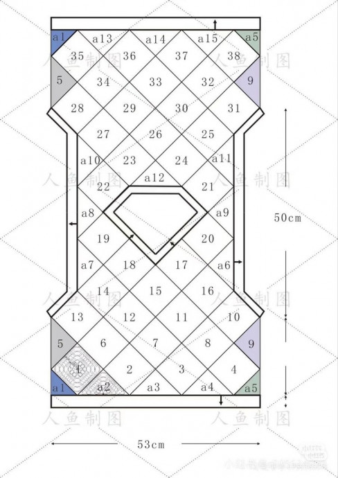Белый вязаный жилет из мотивов: лёгкость, ручная работа и стиль вне времени