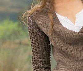 Женский жакет, связанный спицами