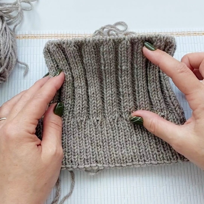 Шапка с круглой макушкой