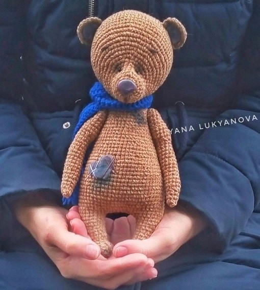 Медвежонок, связанный с любовью