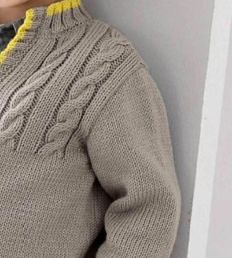 Детский пуловер с застежкой поло