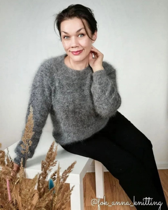 Серый джемпер из пуха норки