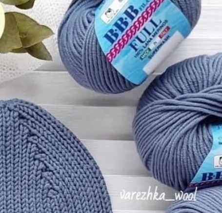 Шапка из мериносовой пряжи