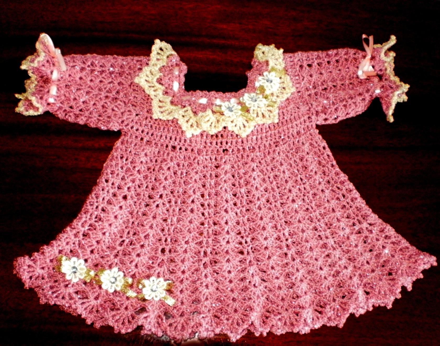 Вязаное платье крючком на 1 год
