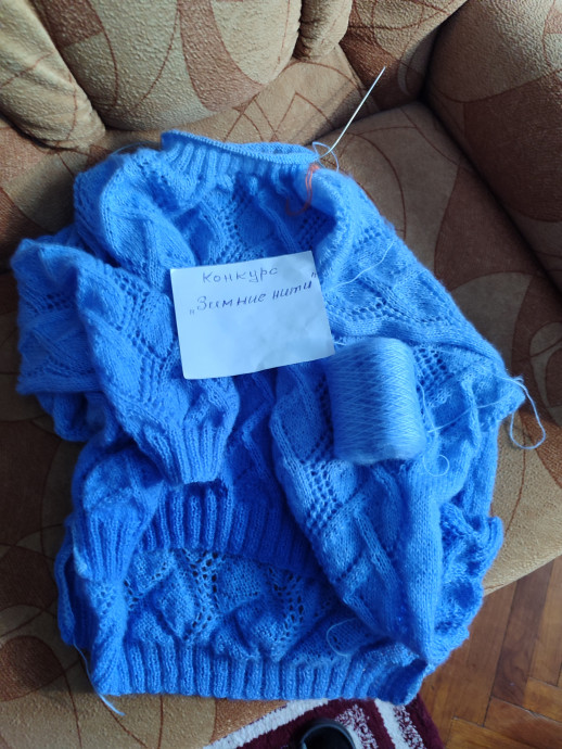 Пуловер для дочки